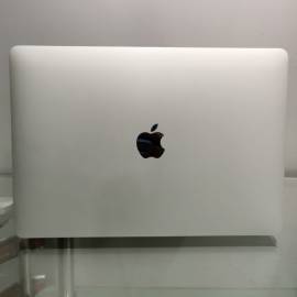 MACBOOK AIR M2 